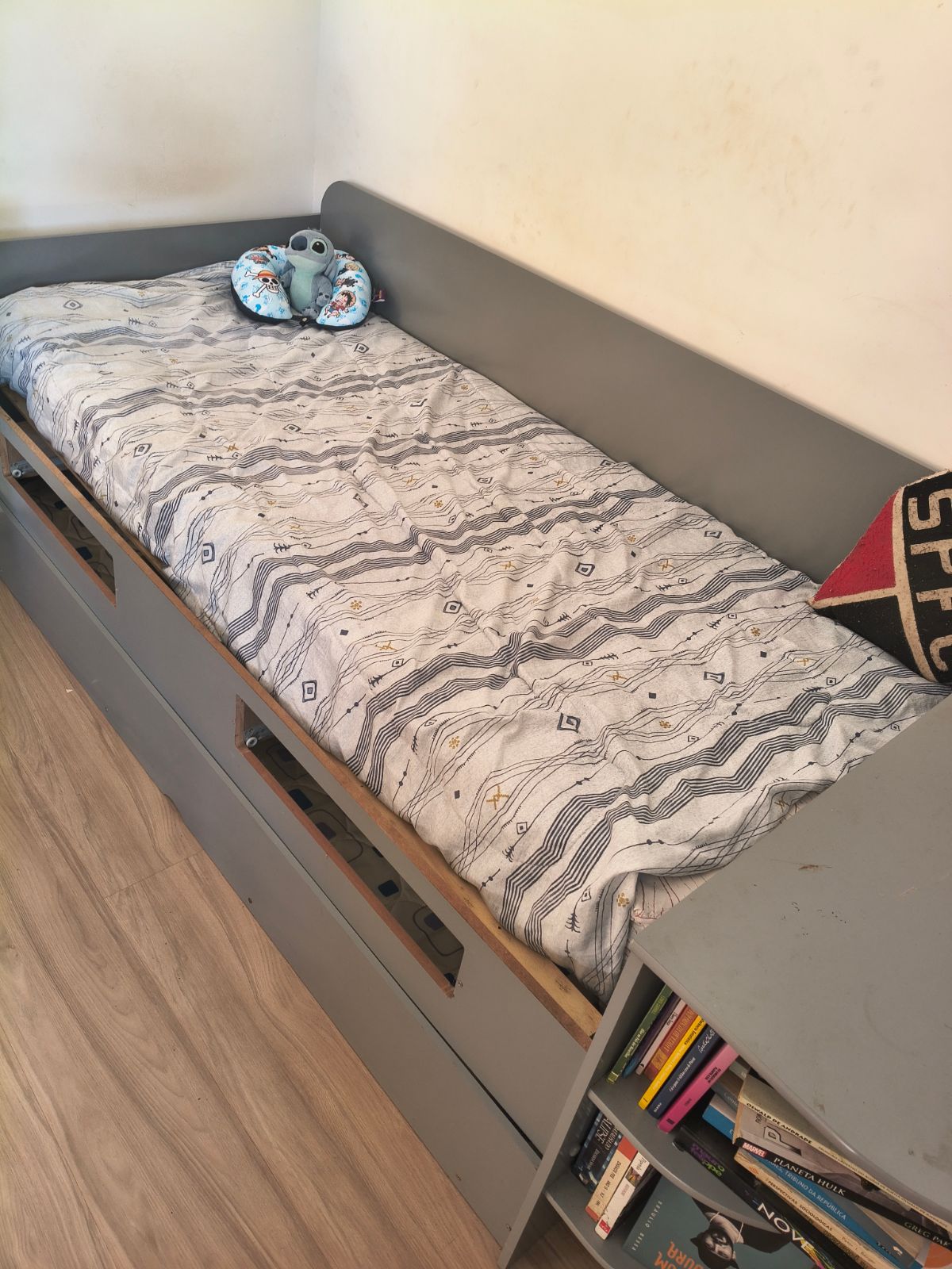 Sofá Cama Solteiro MDF Cimol com Cama Auxiliar e Mesa.